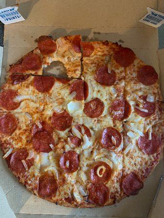 domino's pizza milwaukee photos|domino's delivery milwaukee.